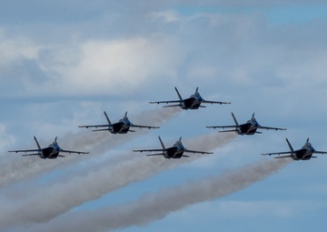 The Naval Flight Demonstration Squadron, the Blue Angels’ perform at the National Championship Air Races &amp; Air Show