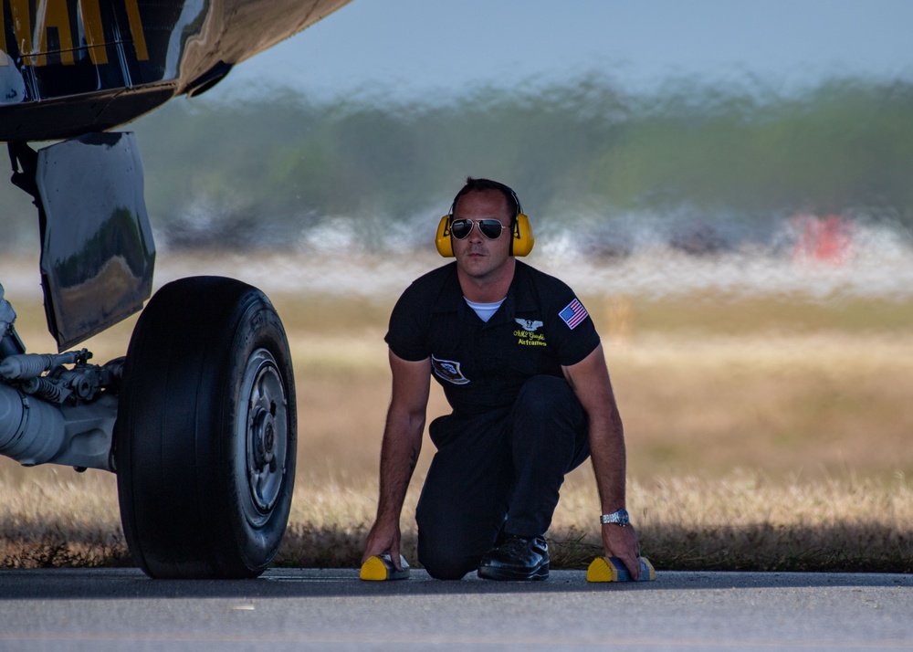 The Naval Flight Demonstration Squadron, the Blue Angels’ perform at the Blue Angels Homecoming Air Show