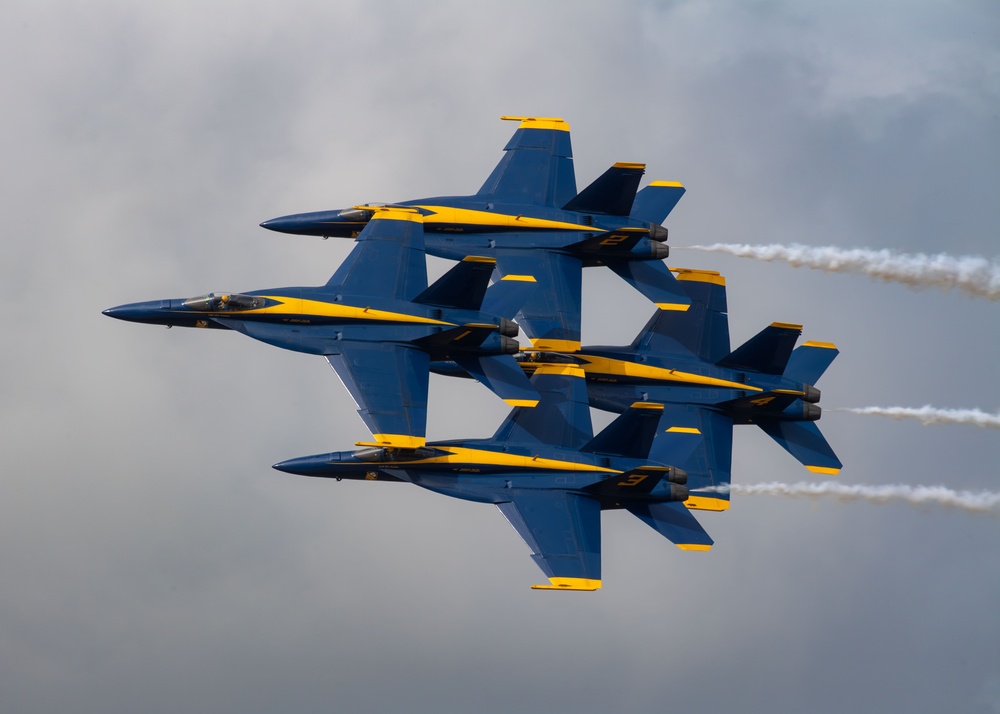 The Naval Flight Demonstration Squadron, the Blue Angels’ perform at the Blue Angels Homecoming Air Show