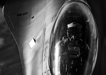 Key Spouse event takes flight