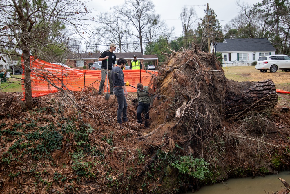 FEMA archeologists survey at Stubbs Park, GA