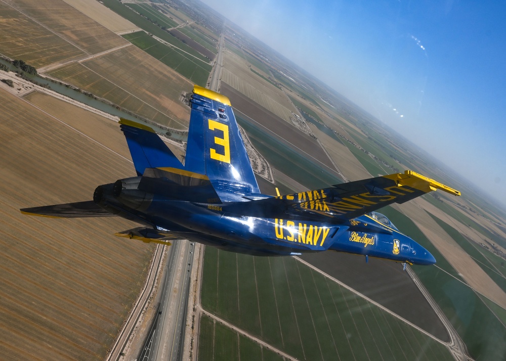 Blue Angels Conduct Winter Training in El Centro