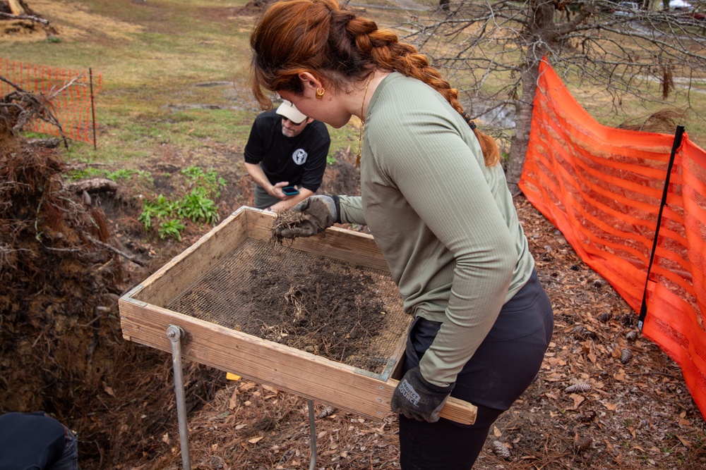 FEMA archeologists survey at Stubbs Park, GA