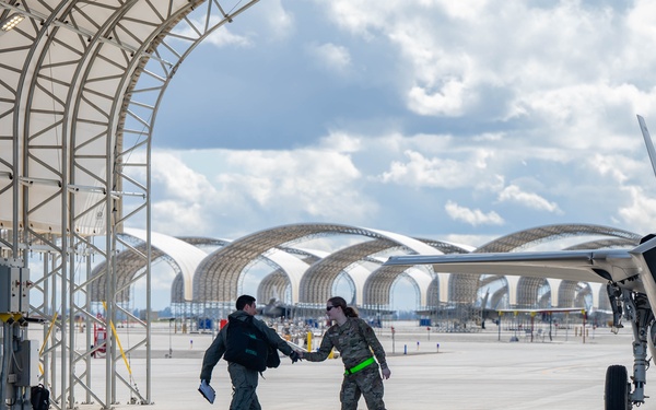 F-35 jets launch from NAS Lemoore