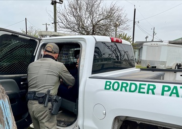 Coast Guard detains captain of vessel with outstanding warrant and alien crewmember near South Padre Island
