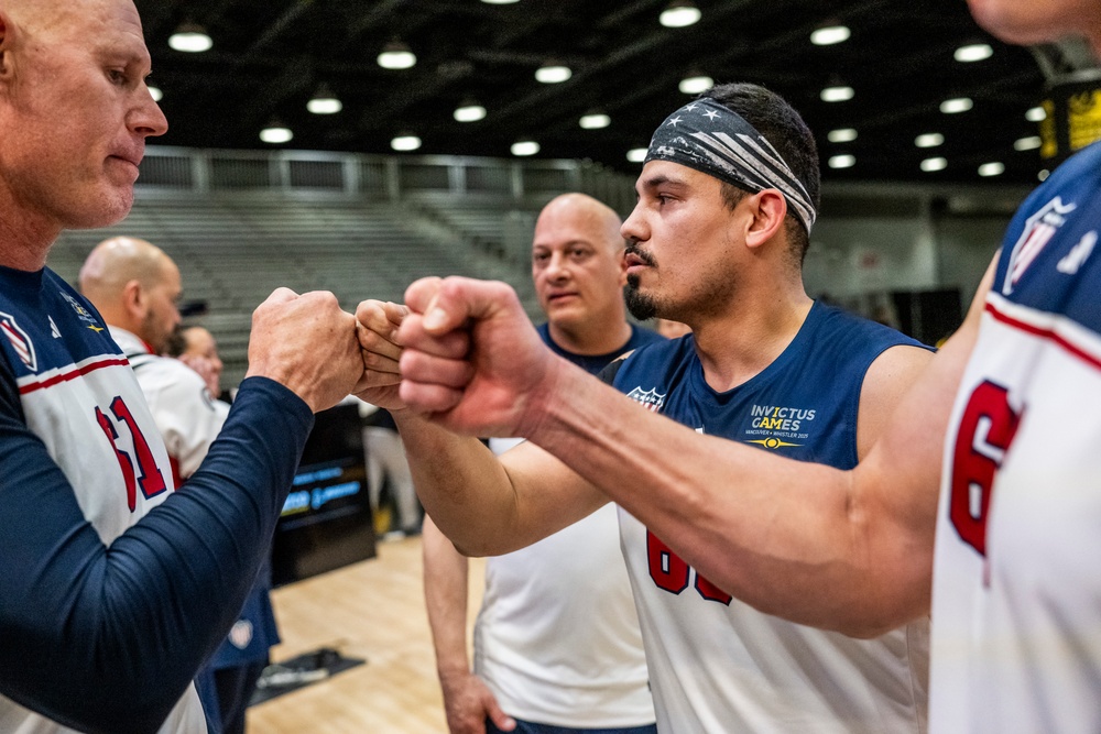 Team U.S. competes in sitting volleyball during 2025 Invictus Games