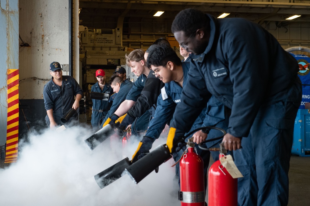 USS America (LHA 6) Conducts Damage Control Training