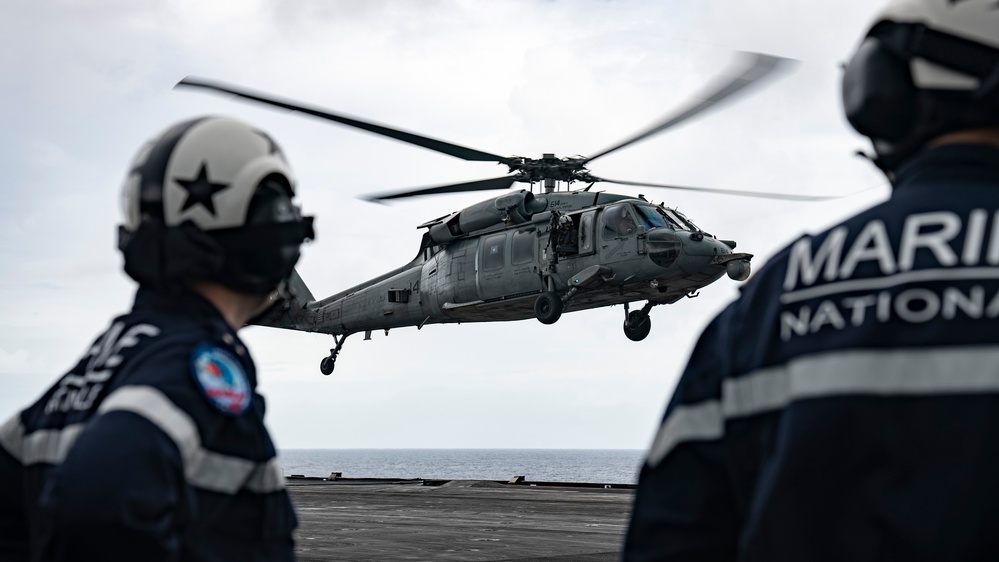 PACFLT meets with leaders from French Navy, Japan Maritime Self-Defense Force aboard FS Charles De Gaulle