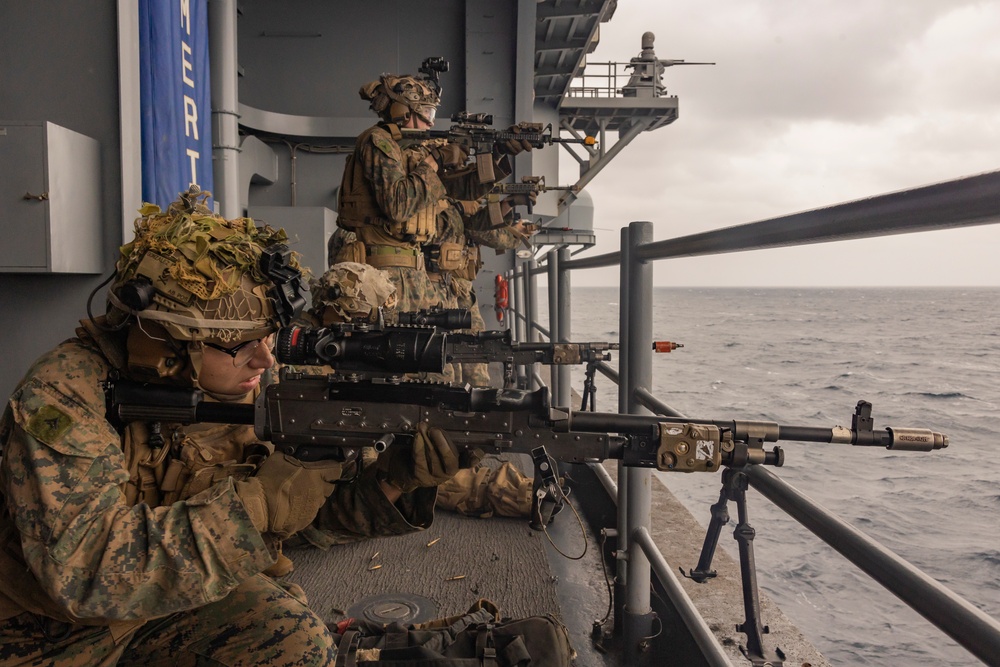 31st MEU | BLT 2/4 conducts Night TRAP Exercise