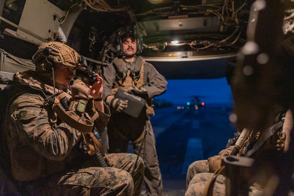 31st MEU | BLT 2/4 conducts Night TRAP Exercise