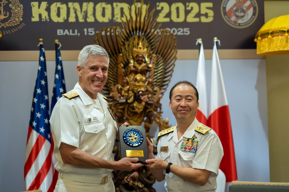 Commander, U.S. Pacific Fleet meets with President of Japan Maritime Self-Defense Force Command and Staff College during Multilateral Naval Exercise Komodo 2025