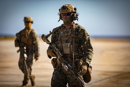 Operation Southern Guard: Illegal aliens arrive to Guantanamo Bay