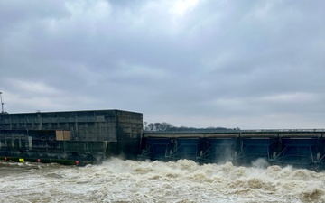 Water Release Operations at Old Hickory Lock and Dam