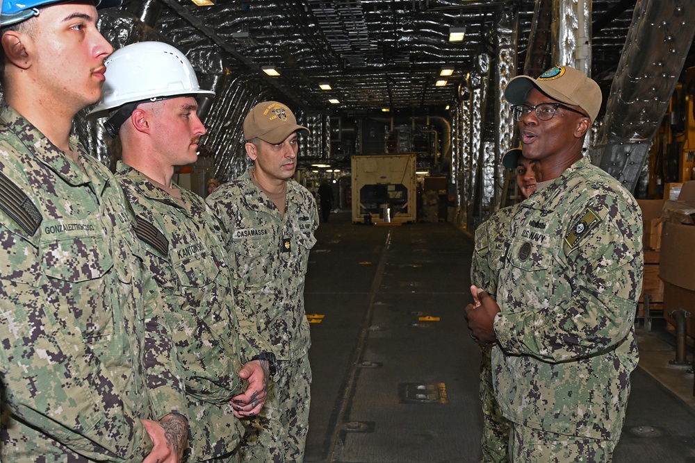 FLTCM Don Davis visits LCS 14