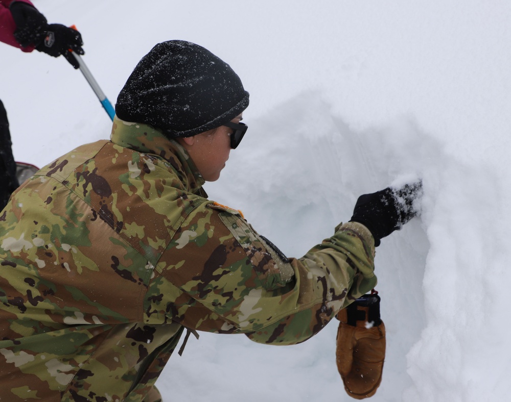 10th Mountain Division Soldiers build Avalanche Training Proficiency