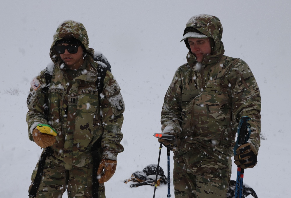 10th Mountain Division Soldiers build Avalanche Training Proficiency