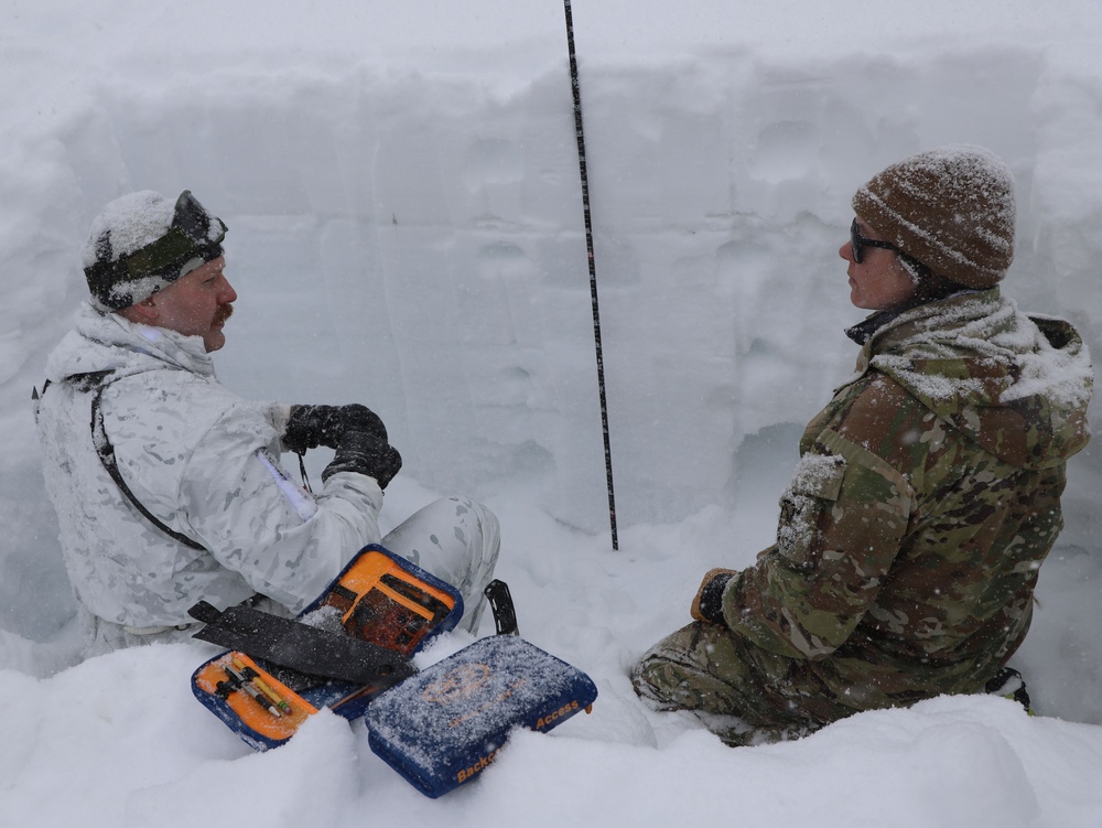 10th Mountain Division Soldiers build Avalanche Training Proficiency