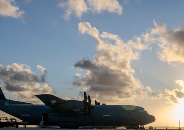 AGM-88 HARM missiles offload