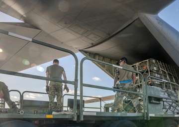 AGM-88 HARM missiles offload