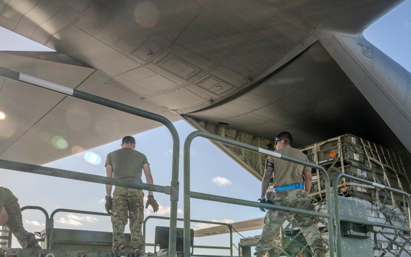 AGM-88 HARM missiles offload