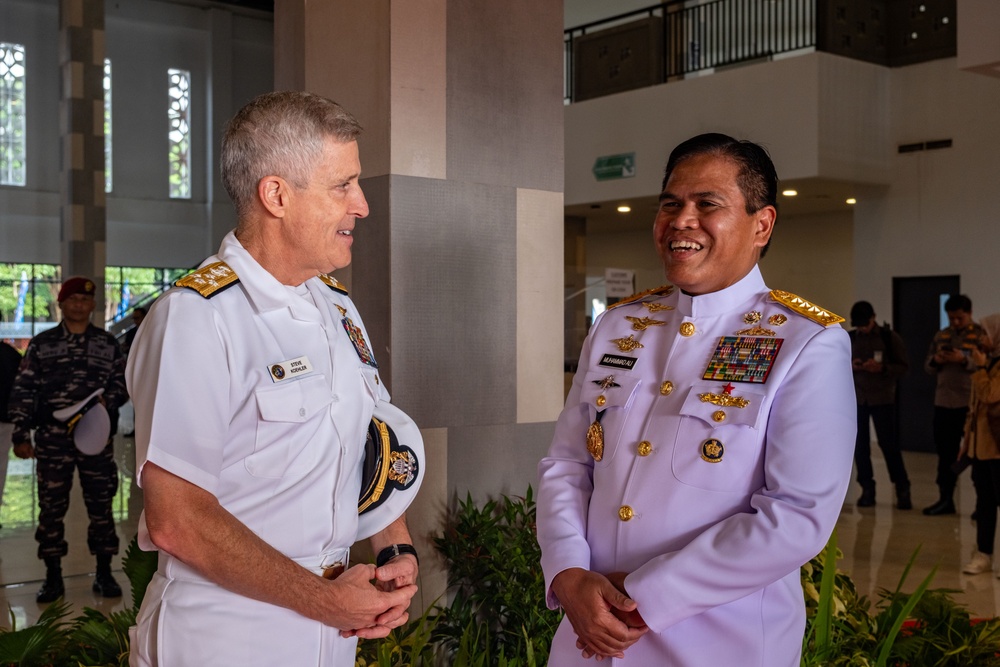 Commander, US Pacific Fleet attends Multilateral Naval Exercise Komodo 2025 opening ceremony