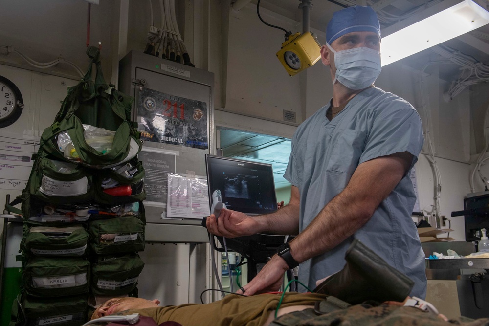 USS America (LHA 6) and 31st Marine Expeditionary Unit Conduct Medical Training