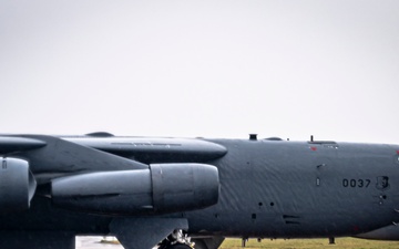 B-52 Stratofortress arrives at RAF Fairford for BTF 25-2