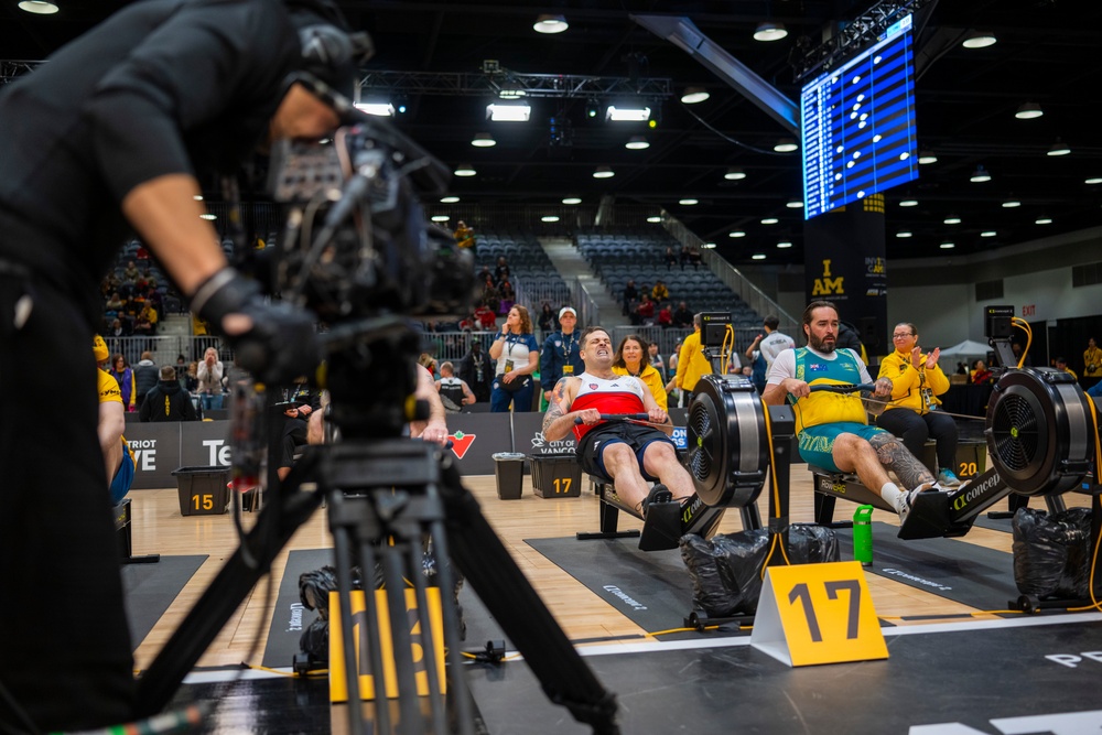 Team U.S. competes in sitting volleyball during 2025 Invictus Games