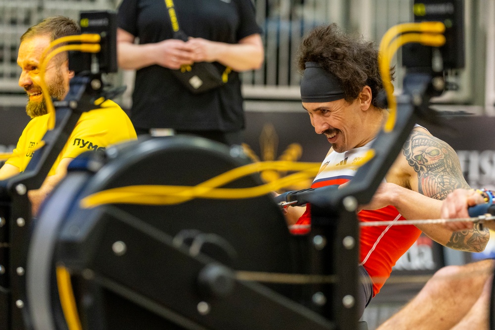 Team U.S. competes in sitting volleyball during 2025 Invictus Games