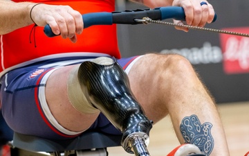 Team U.S. competes in sitting volleyball during 2025 Invictus Games