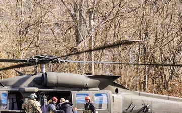 Kentucky Guard evacuates flood victims