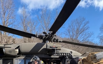 Kentucky Guard evacuates flood victims