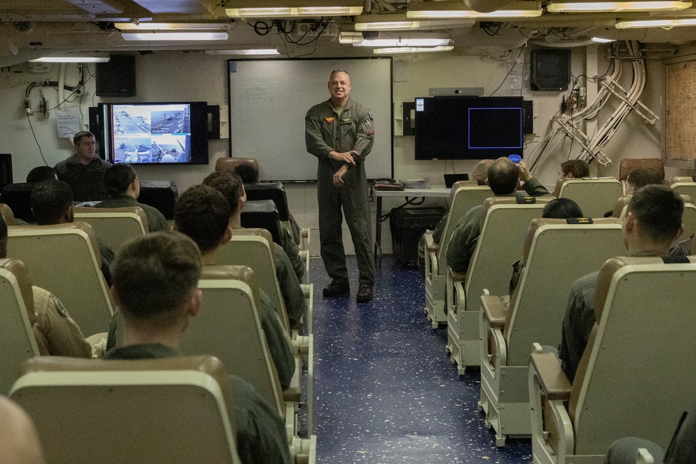 31st MEU |U.S. Marine Corps Maj. Gen. Marcus Annibale visits USS America and USS John L. Canley
