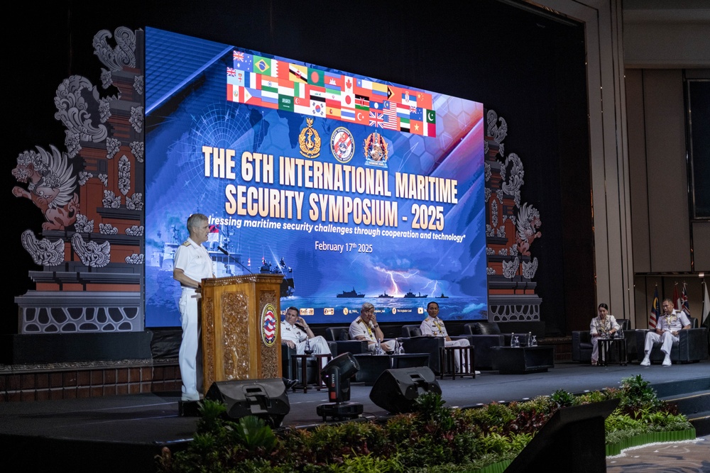 Commander, U.S. Pacific Fleet participates in 6th International Maritime Security Symposium