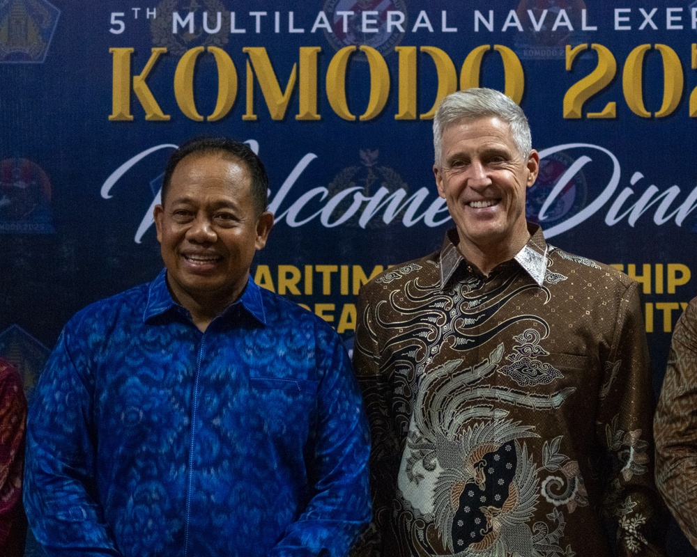 Commander, U.S. Pacific Fleet attends Multilateral Naval Exercise Komodo 2025 welcome dinner