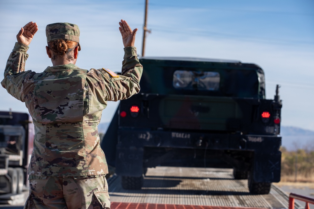 10th Mountain Soldiers download equipment