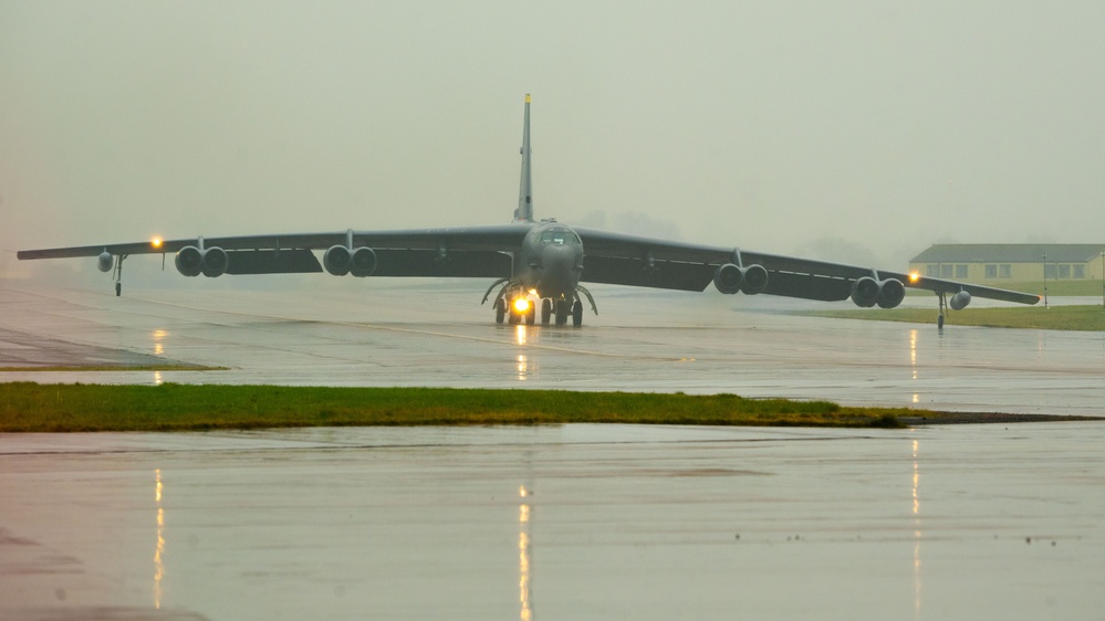 B-52H Stratofortress arrives at RAF Fairford for BTF 25-2