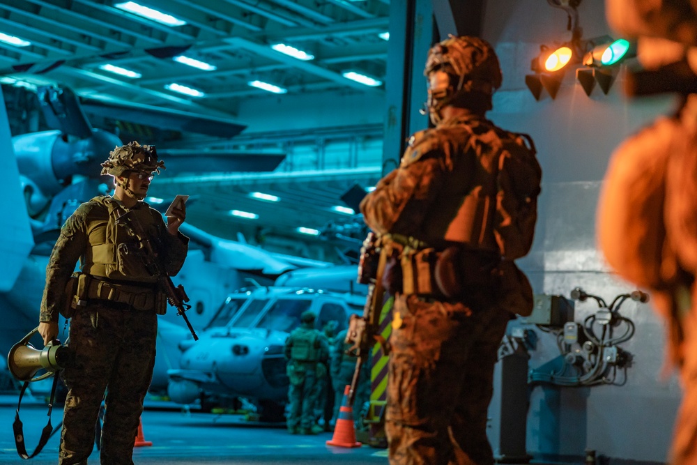 31st MEU | BLT 2/4 conducts Live-Fire Weapons Training aboard USS America (LHA 6)