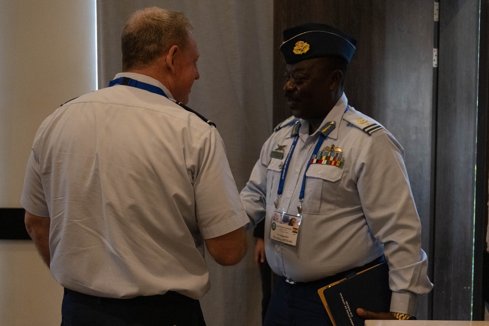 Gen Hecker Meets with Ghana Air Force Commander