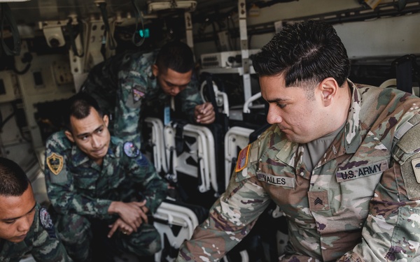 Washington National Guard strengthens ties with Royal Thai Army during Stryker maintenance exchange in Thailand