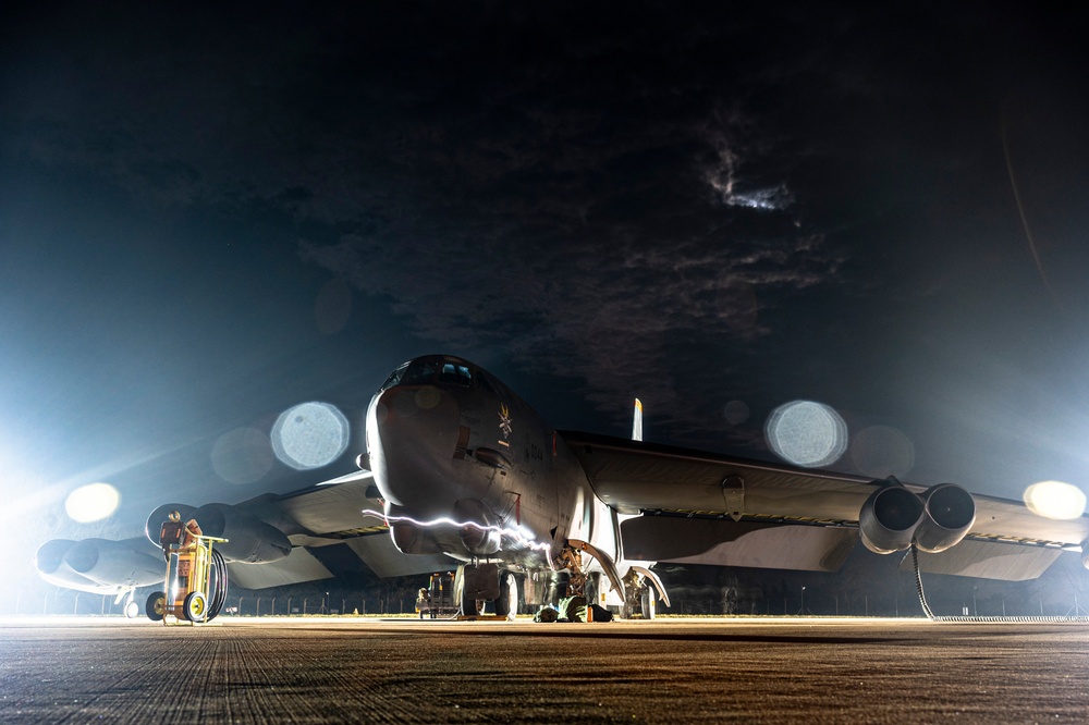 B-52s launch first missions for Bomber Task Force 25-2