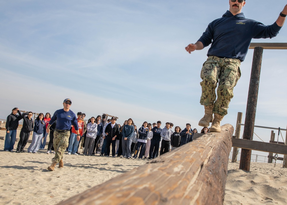 Independence High School Visits Naval Special Warfare Center