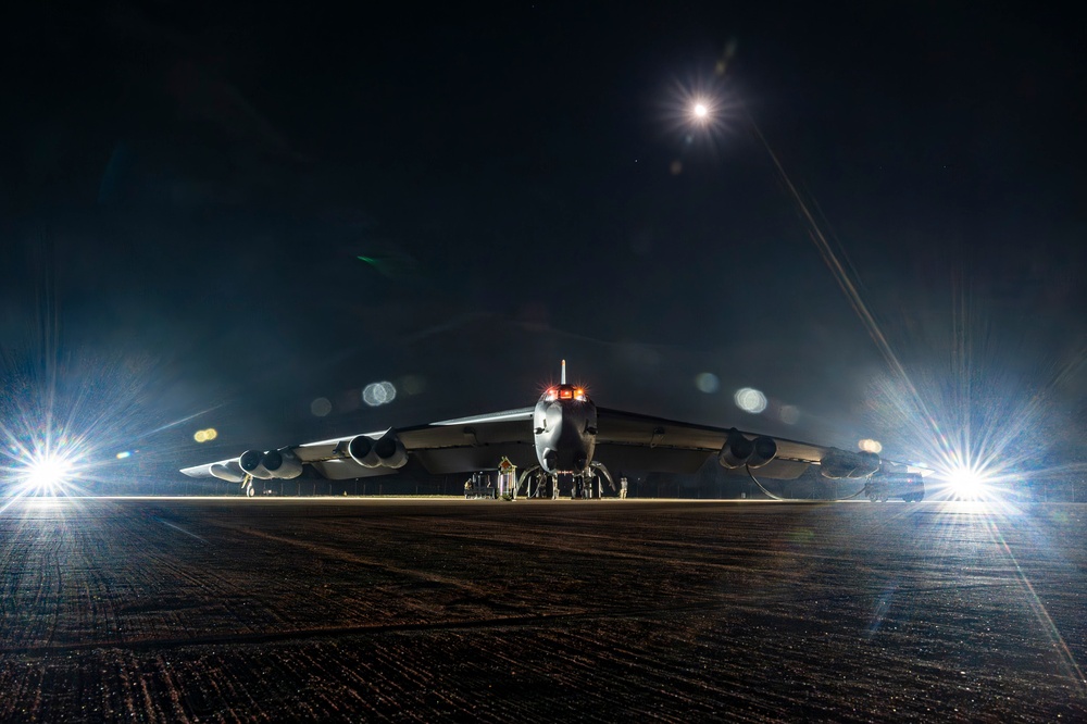 B-52s launch first missions for Bomber Task Force 25-2