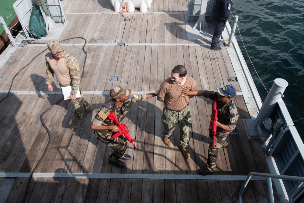 Cutlass Express 2025 - Tanzania VBSS Drills