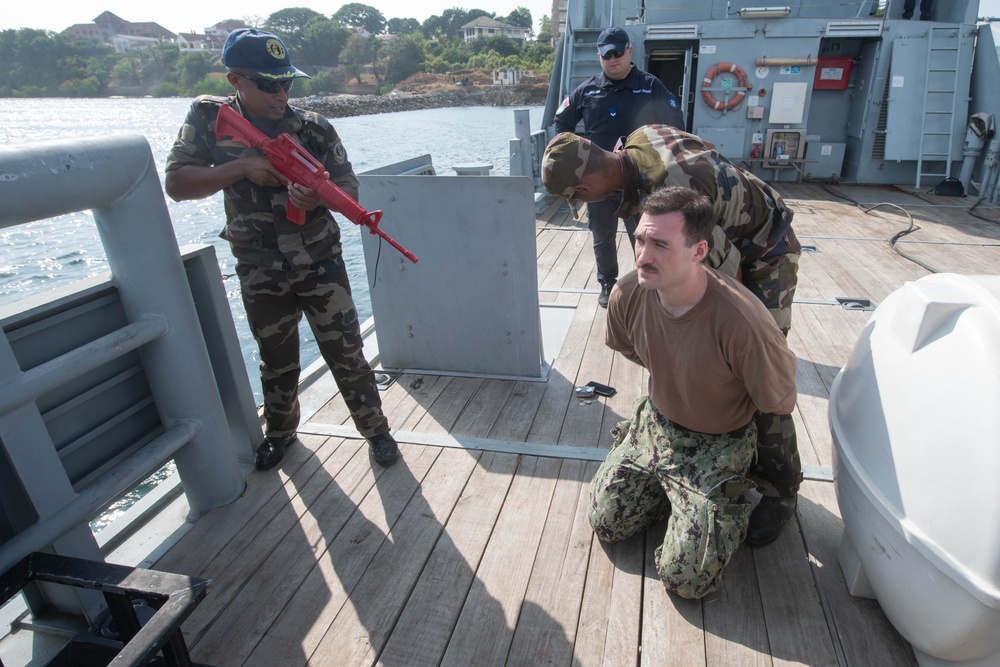 Cutlass Express 2025 - Tanzania VBSS Drills