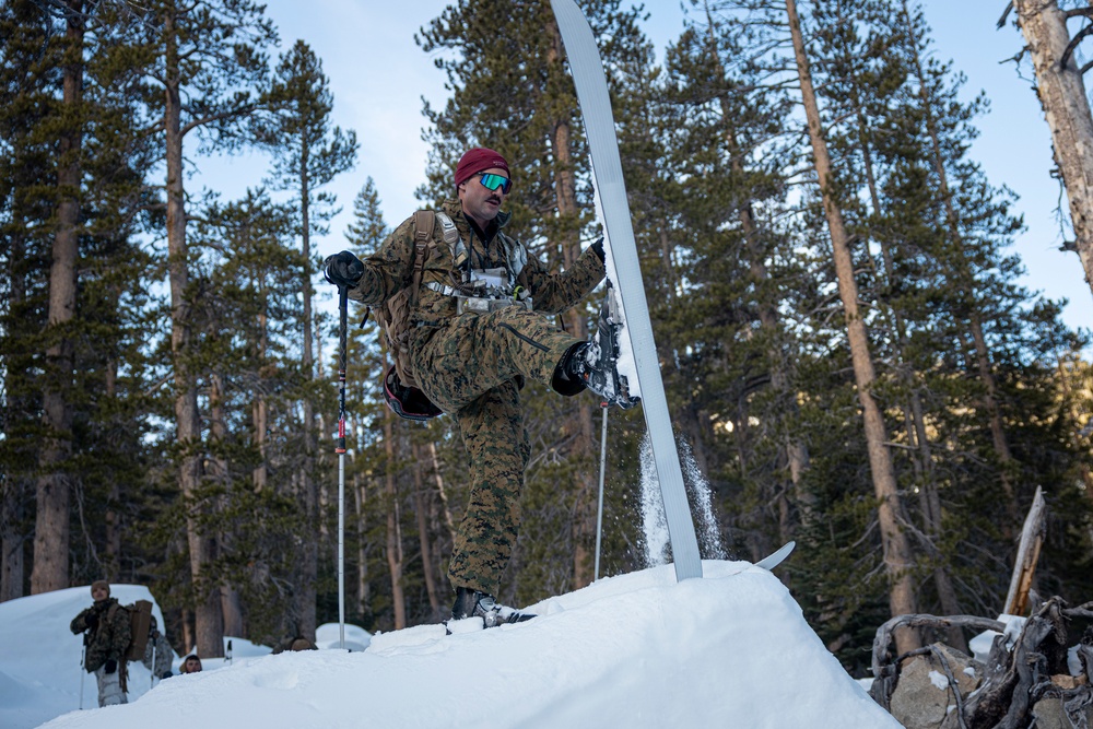 Marines with 3/5 participate in Avalanche Rescue Class during MTX 1-25