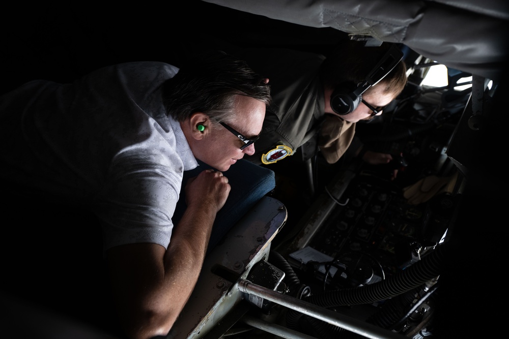 50th ARS refuels B-52s