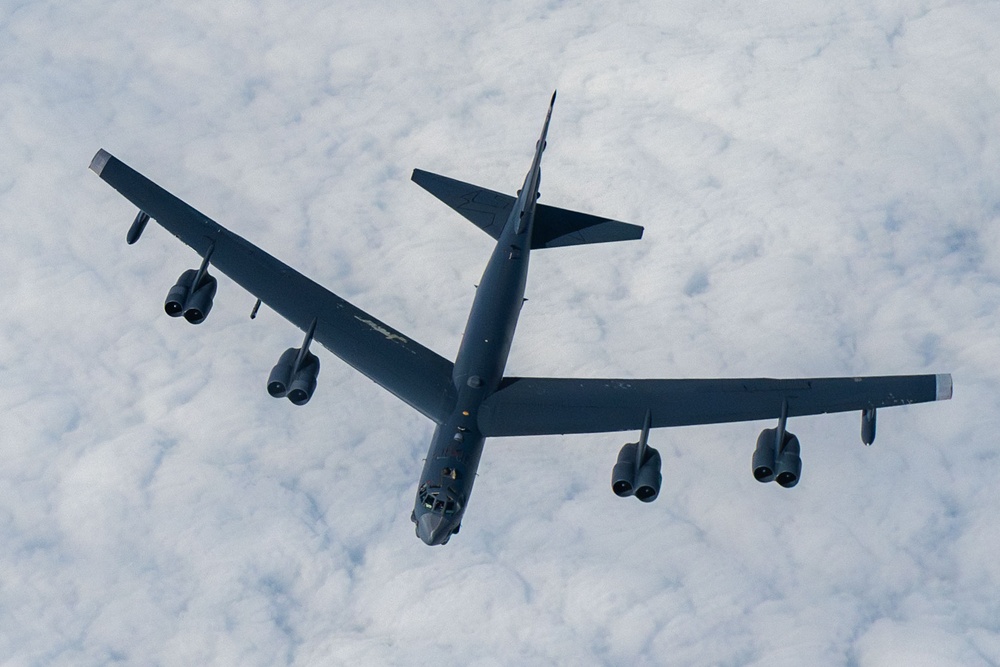 50th ARS refuels B-52s