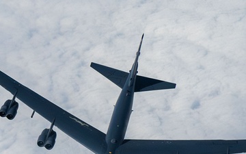 50th ARS refuels B-52s