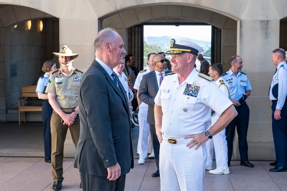 USINDOPACOM commander travels to Australia